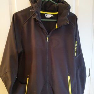 Salomon women’s running jacket Large